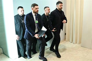 Concluyen Ucrania, Rusia y EU primeras negociaciones