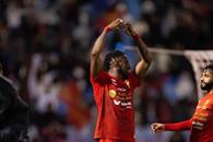 Anota Juli&aacute;n y sigue paso goleador en Arabia