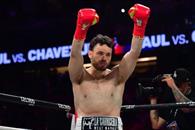 Domina Ch&aacute;vez Jr. a Sacco por nocaut t&eacute;cnico