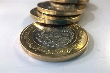 Apuestan 3 mil mdd a favor del peso en la Bolsa de Chicago