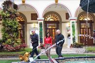 Tiende Delcy Rodr&iacute;guez &acute;puentes&acute; con la oposici&oacute;n