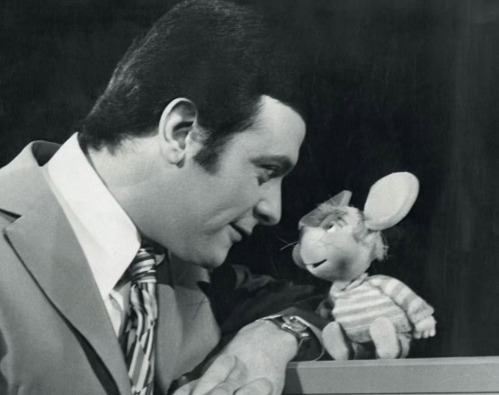 Muere Gabriel Garzón, voz de Topo Gigio Muere Gabriel Garzón, voz de Topo Gigio