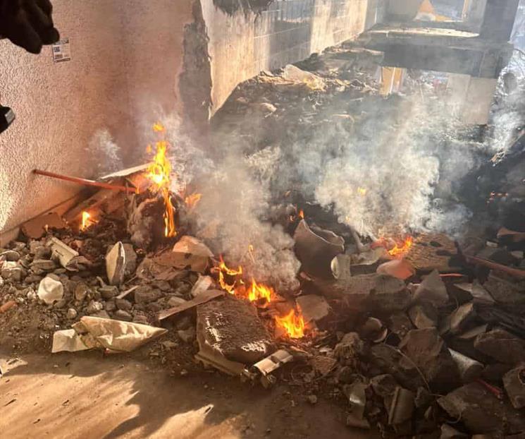 Queman basura dentro de exarena Coliseo