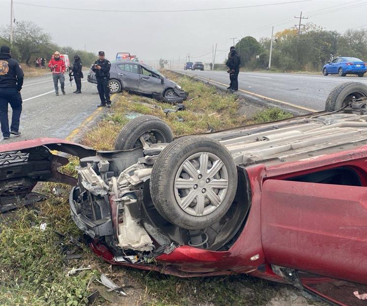Lesionan volcaduras a dos Lesionan volcaduras a dos