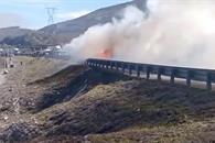 Arde tr&aacute;iler en la Saltillo