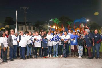 Inaugura Daniel Carrillo un par de plazas p&uacute;blicas