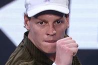 Avanzan Sinner, Zverev y Sabalenka en Australia