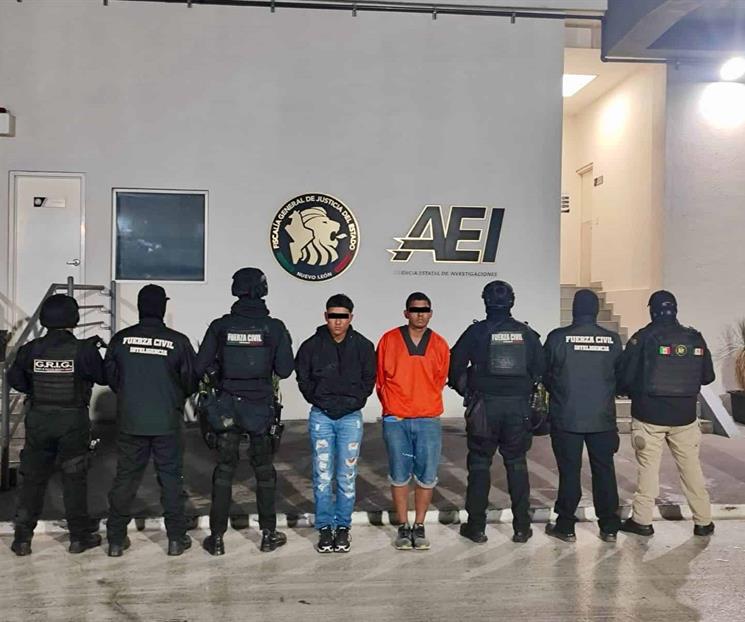 Detienen a dos con drogas en Garc&iacute;a