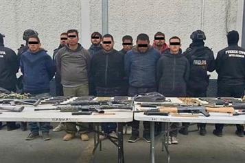 Capturan a 9 con cartuchos y equipo t&aacute;ctico