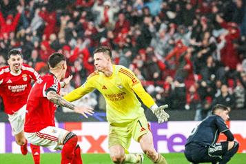 Pierde Real Madrid y jugar&aacute; playoff por el pase a octavos en UCL