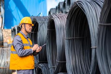 Asegura Canacero que acereras operan a menos del 60%