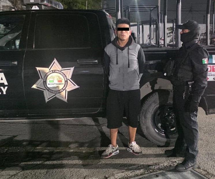 Detienen a presunto ladrón de tienda Detienen a presunto ladrón de tienda