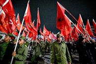 Presiona Trump a Cuba y asegura que la isla est&aacute; "muy cerca de caer"