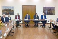 Llama Estado a cerrar filas al reanudar di&aacute;logo con diputados