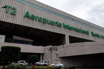 AICM enfrenta hundimientos e inundaciones