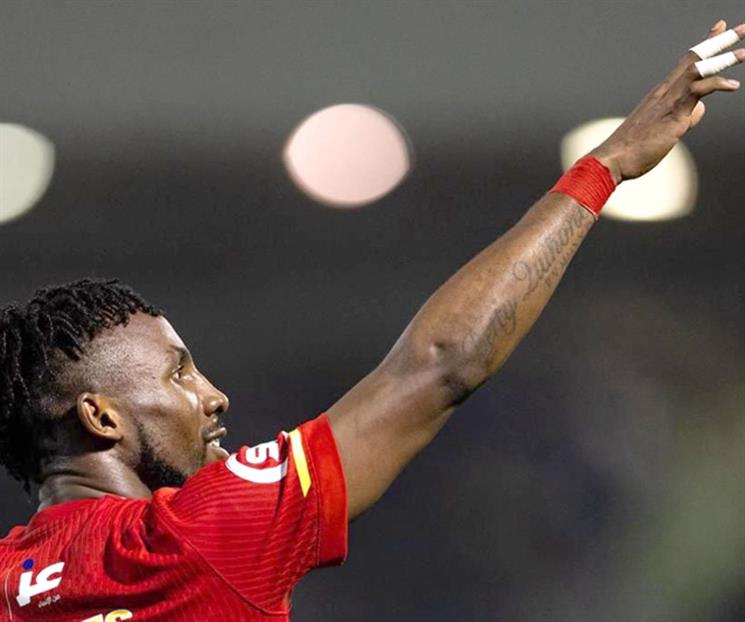 Supera Julián Quiñones a Cristiano Ronaldo Supera Julián Quiñones a Cristiano Ronaldo