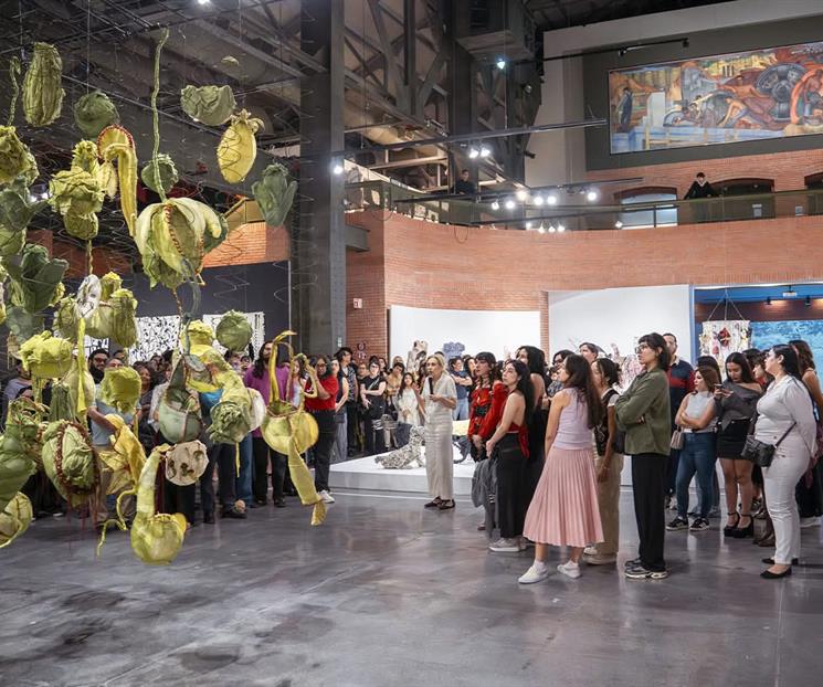 Llega a sus últimos días "Entramar, desdoblar, plisar" Llega a sus últimos días "Entramar, desdoblar, plisar"