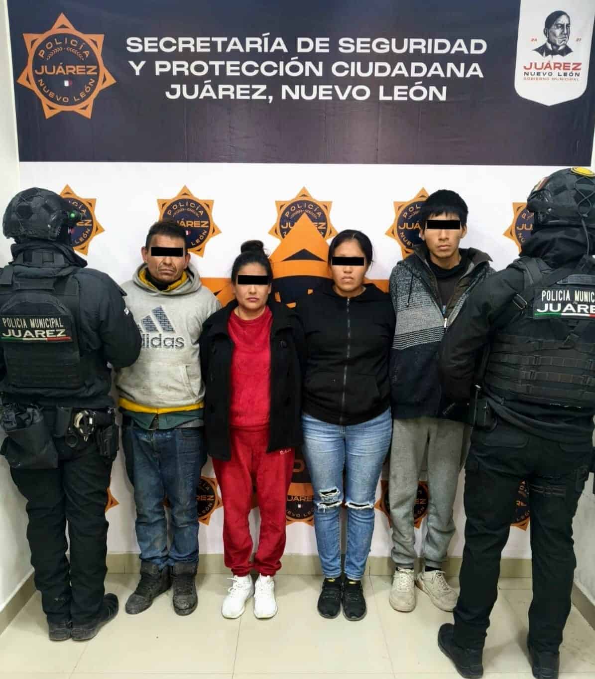 Dos mujeres y dos hombres en posesi&oacute;n de m&aacute;s de 180 dosis de droga, fueron arrestados en la Colonia Colinas de San Juan, municipio de Benito Ju&aacute;rez.
