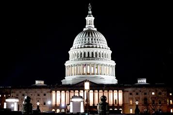 Vuelve a entrar EU en una par&aacute;lisis presupuestaria