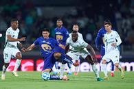 Golea Pumas a Santos