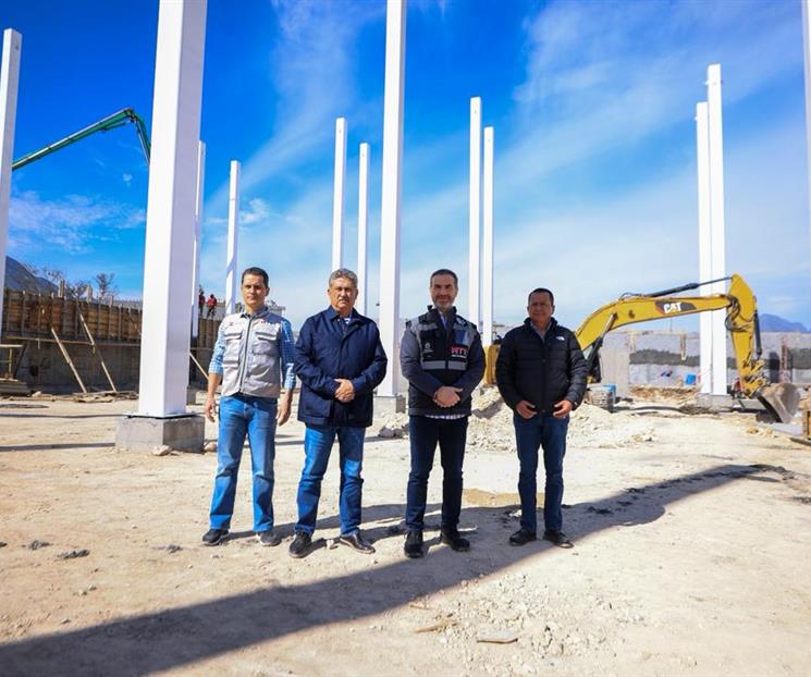 Supervisa Adrián avances en obras del C4 norte Supervisa Adrián avances en obras del C4 norte