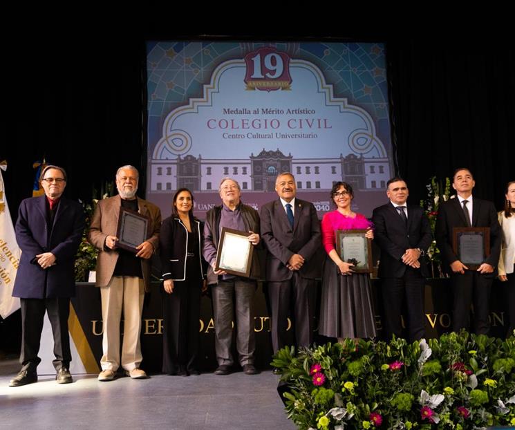 Reconoce Colegio Civil a artistas con trayectoria Reconoce Colegio Civil a artistas con trayectoria