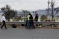 Fallece estudiante tras derrapar su moto en Santa Catarina