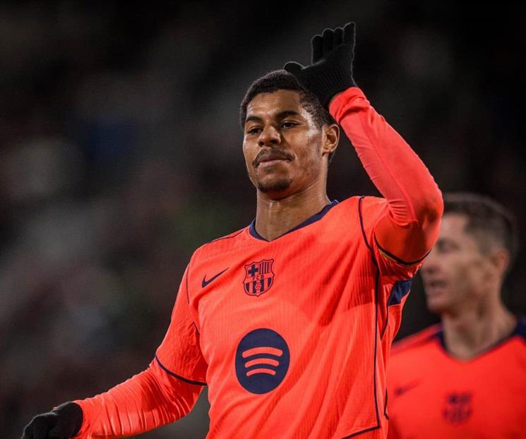 Gana el Barcelona y sigue de l&iacute;der en La Liga 