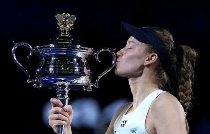 Se corona Elena Rybakina en el Abierto de Australia Se corona Elena Rybakina en el Abierto de Australia