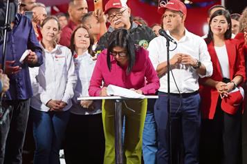 Cierra Delcy Rodr&iacute;guez la prisi&oacute;n del Helicoide