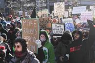 Marchan miles de personas en Minn&eacute;apolis tras los actos de ICE