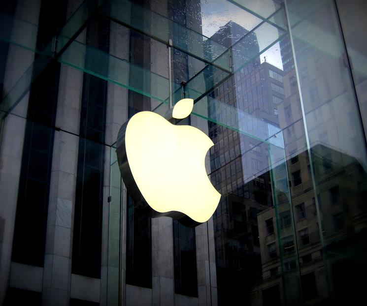 Apple logra venta r&eacute;cord del iPhone