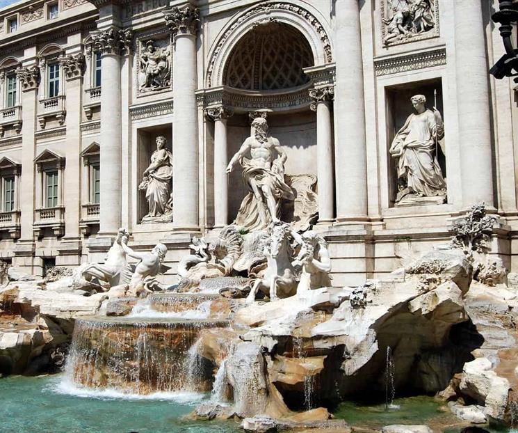 La Fontana de Trevi ahora cobra entrada a los turistas