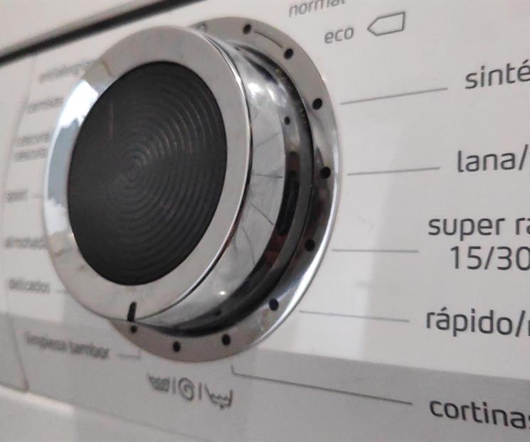 &iquest;Por qu&eacute; se recomienda poner una taza de vinagre en la lavadora?