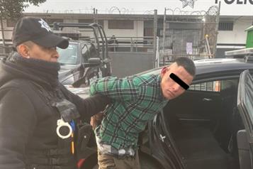 Choca patrulla de la regia pero detienen a presunto asaltante