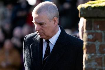 Piden que expr&iacute;ncipe Andr&eacute;s declare en EU