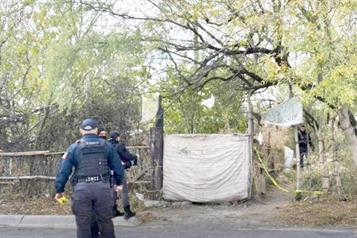 Muere calcinado junto a su cama