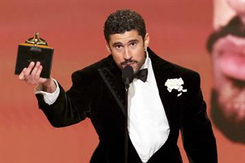 Bad Bunny hace historia en los Grammy