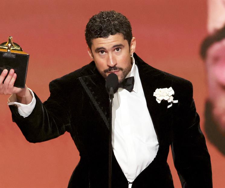 Bad Bunny hace historia en los Grammy