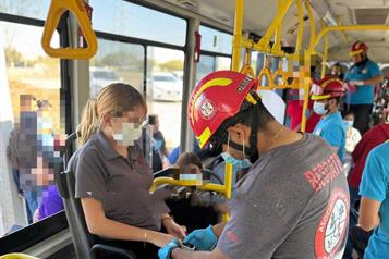 Deja choque entre camiones 17 heridos en El Carmen