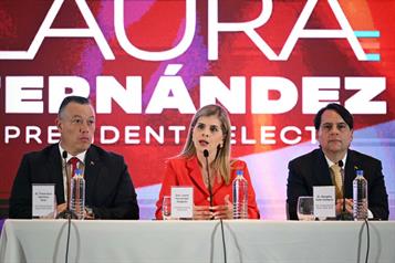 Felicita Sheinbaum a Laura Fern&aacute;ndez, presidenta electa