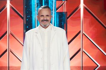 Miguel Bos&eacute; reaparece con severos problemas de voz