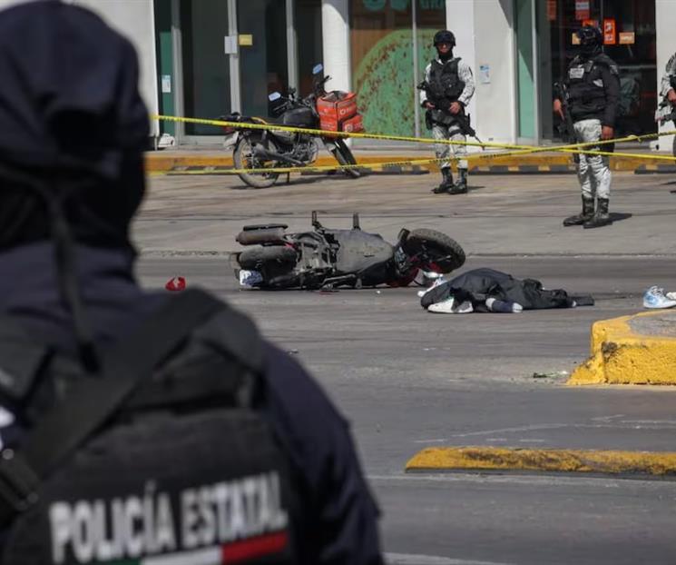 Embiste cami&oacute;n de la Guardia Nacional y mata a motociclista