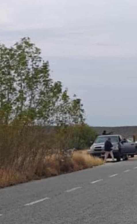 El cad&aacute;ver de un hombre envuelto en una s&aacute;bana, fue encontrado ayer en la Carretera a Miguel Alem&aacute;n, municipio de Doctor Gonz&aacute;lez.
