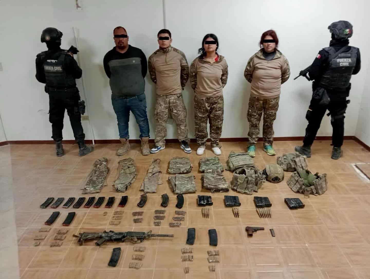 Elementos de Fuerza Civil de Nuevo Le&oacute;n, realizaron la detenci&oacute;n de cuatro personas por su probable participaci&oacute;n en portaci&oacute;n ilegal de arma de fuego y portaci&oacute;n de cartuchos, tras una acci&oacute;n t&aacute;ctica registrada en caminos rurales del municipio de Doctor Arroyo.