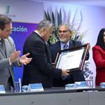 Recibe FFYL acreditaci&oacute;n internacional