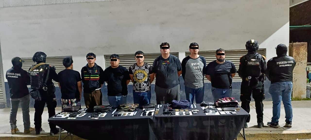 En dos operativos elementos de la Divisi&oacute;n de Inteligencia y Divisi&oacute;n Control territorial de Fuerza Civil, detuvieron a 10 generadores de violencia y un menor de edad, quienes portaban armamento, cargadores abastecidos, narc&oacute;ticos y dinero en efectivo, el mi&eacute;rcoles en los municipios de Garc&iacute;a y Monterrey.