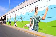 Hacen artistas urbanos sinergia entre el arte y el f&uacute;tbol