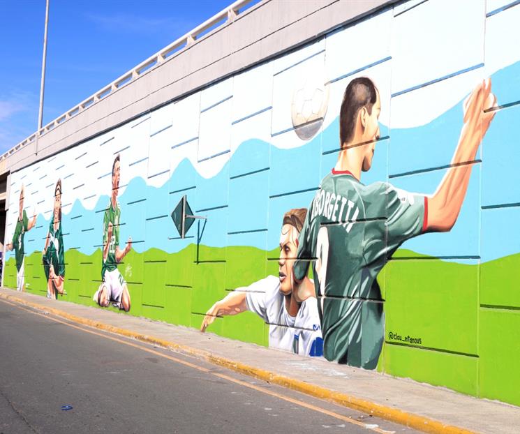Hacen artistas urbanos sinergia entre el arte y el f&uacute;tbol