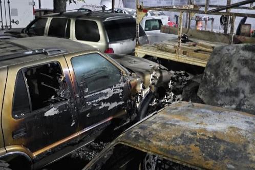 Investigan incendio en taller